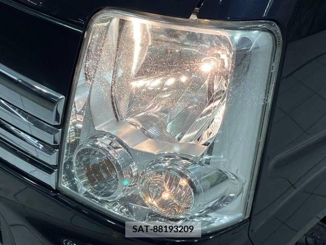 Suzuki EVERY WAGON 2012-10 301788-12