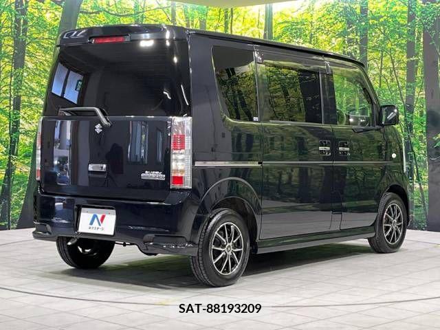 Suzuki EVERY WAGON 2012-10 301788-17