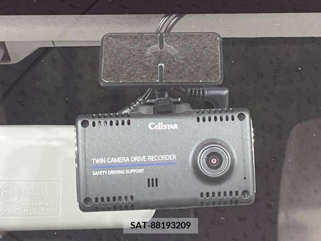 Suzuki EVERY WAGON 2012-10 301788-6