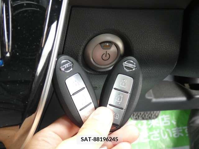 Nissan LEAF 2014-03 324455-14