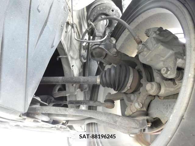 Nissan LEAF 2014-03 324455-19