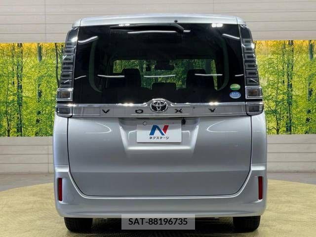 Toyota VOXY 2018-07 289180-16