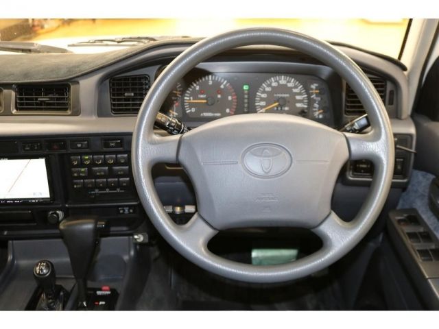 Toyota LAND CRUISER 1996-01 4681-10
