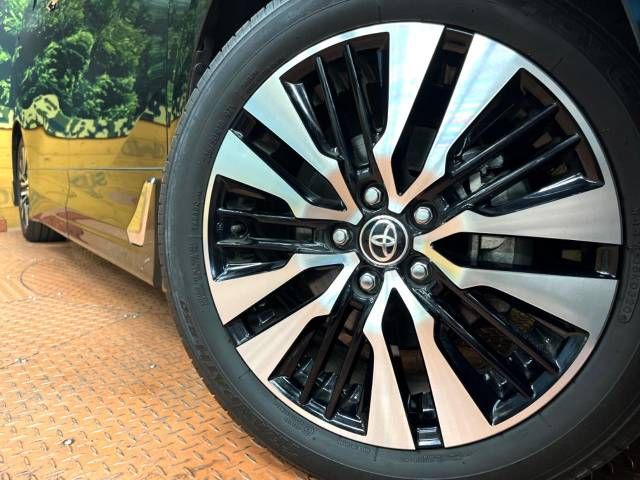 Toyota VELLFIRE 2020-02 20111-13