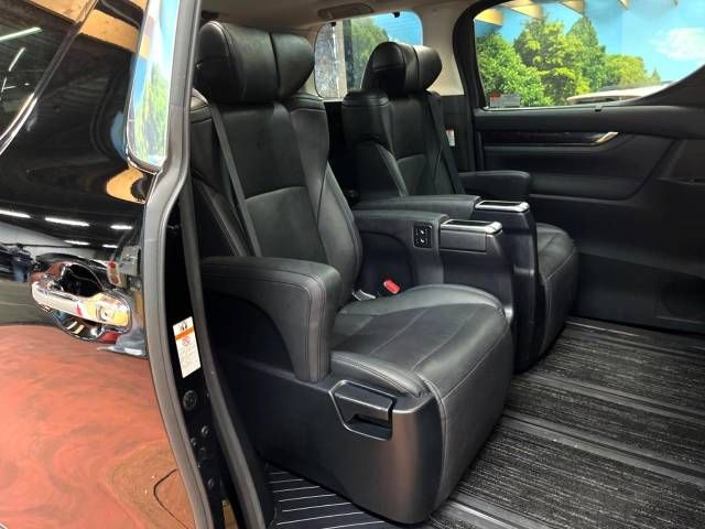 Toyota VELLFIRE 2020-02 20111-9