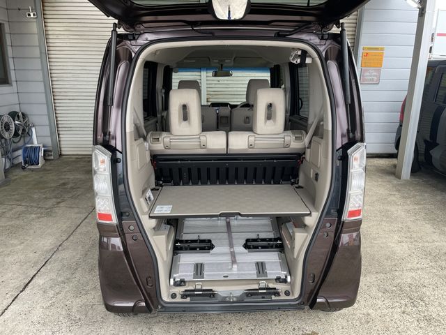 Honda N BOX 2015-03 17165-24