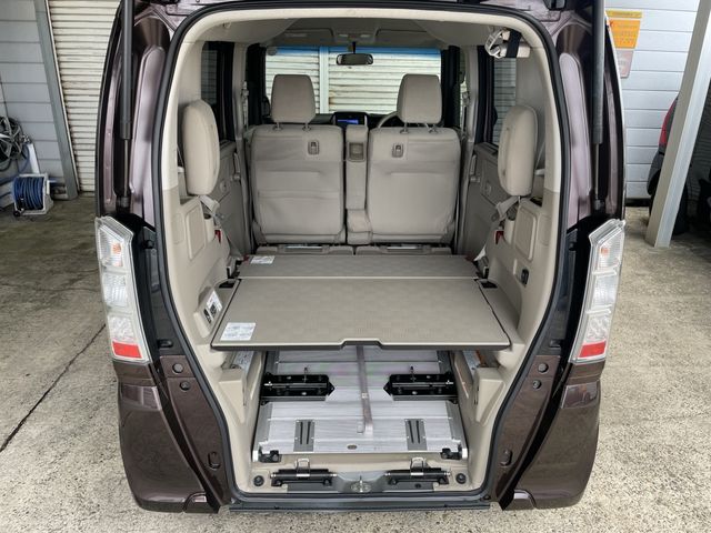Honda N BOX 2015-03 17165-26