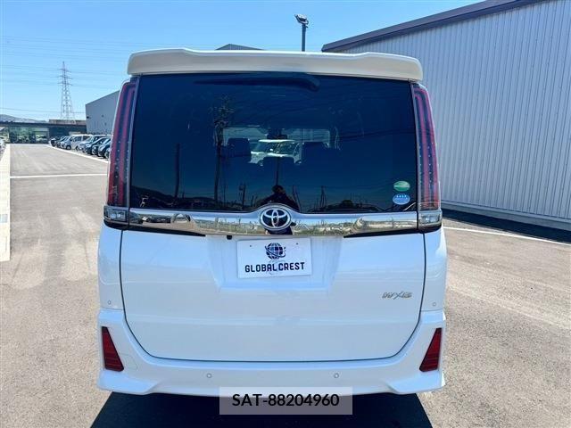 Toyota NOAH 2020-03 280391-6