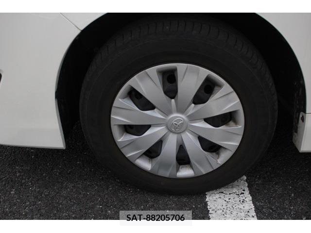 Toyota NOAH 2017-11 298084-9