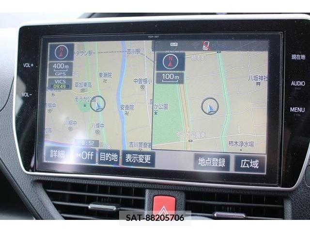 Toyota NOAH 2017-11 298084-1