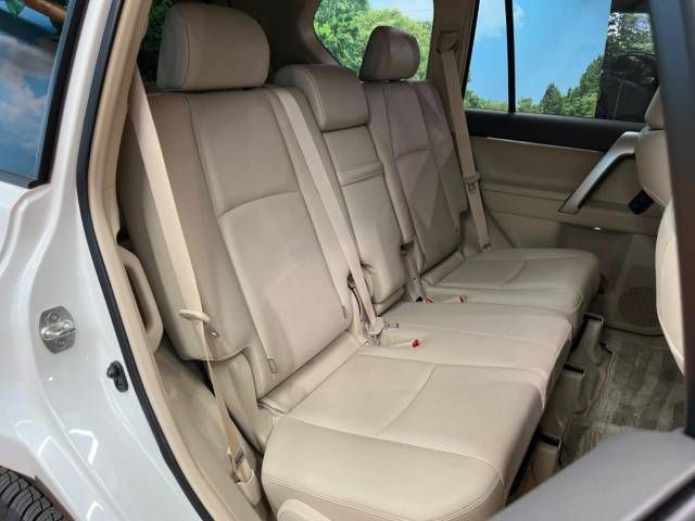 Toyota PRADO 2022-11 14204-15
