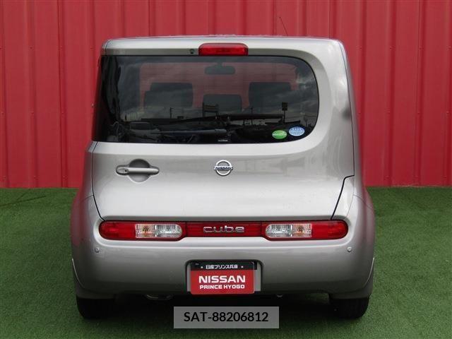 Nissan CUBE 2017-11 385324-24