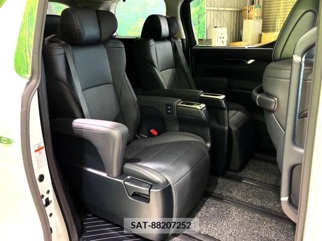 Toyota ALPHARD 2022-04 299549-12