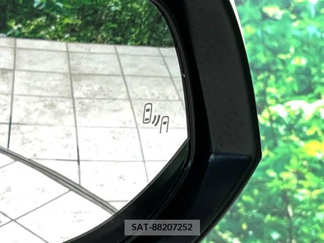 Toyota ALPHARD 2022-04 299549-5