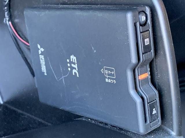 Mazda CX-8 2020-06 28832-4