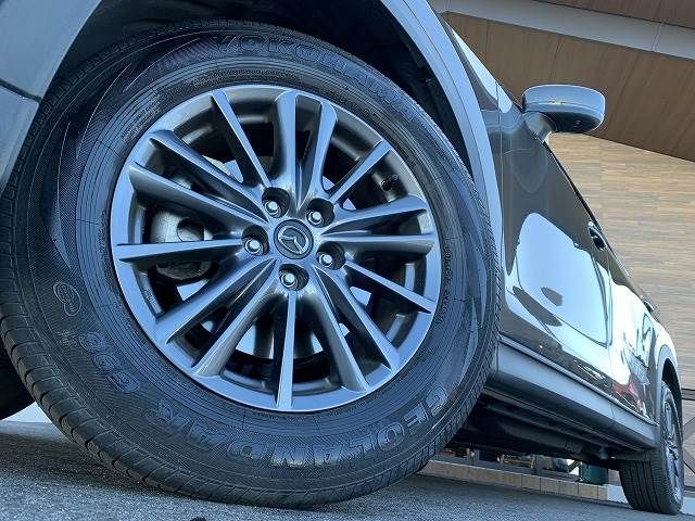 Mazda CX-8 2020-06 28832-10