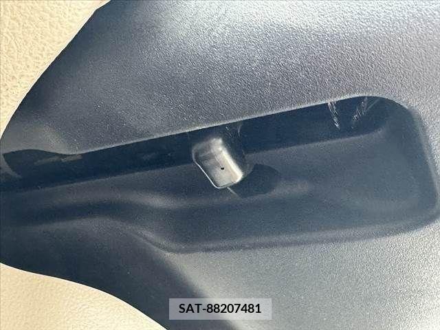 Toyota SIENTA 2015-09 376216-27