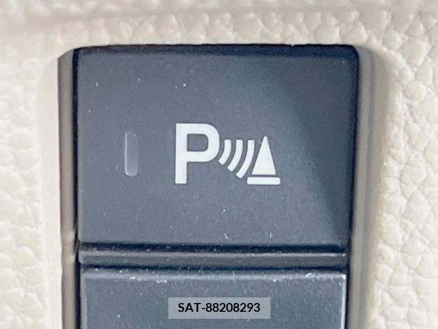 Honda N BOX 2019-11 392642-4