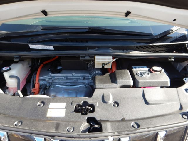 Toyota ALPHARD HYBRID 2019-10 27176-4