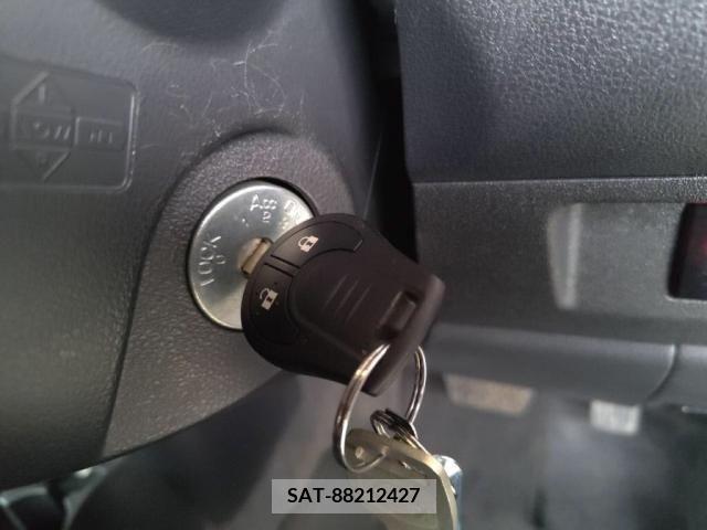 Nissan MARCH 2019-03 276263-19