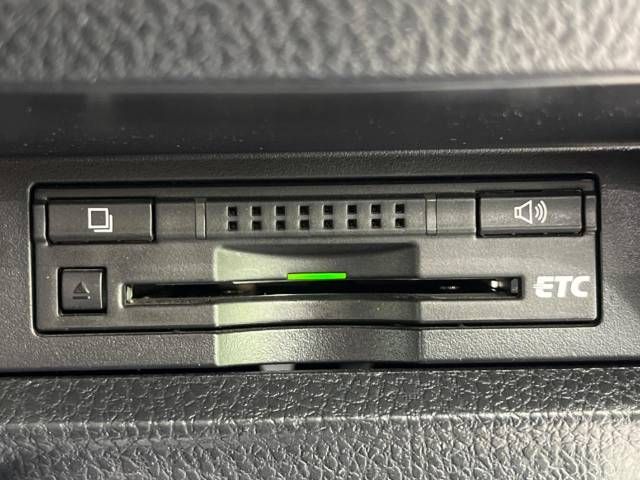 Toyota VOXY 2015-12 185716-6