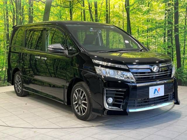 Toyota VOXY 2015-12 185716-16
