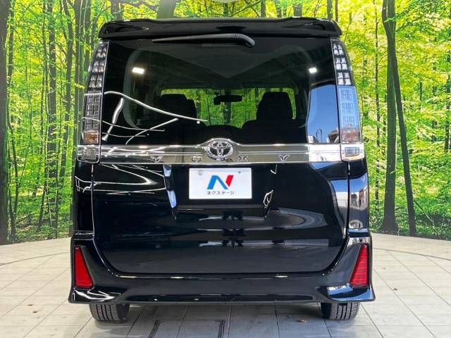 Toyota VOXY 2015-12 185716-15