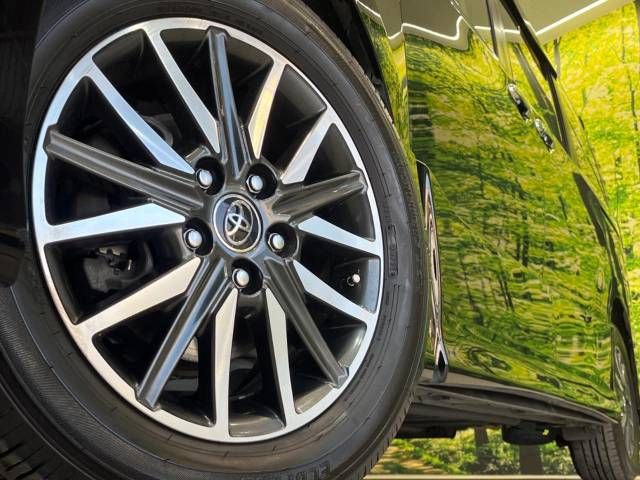 Toyota VOXY 2015-12 185716-13