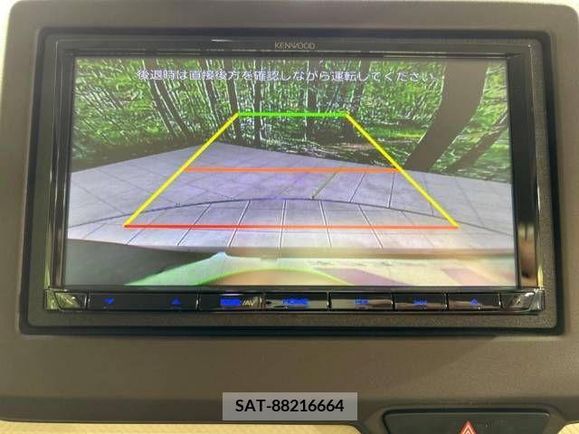 Honda N BOX 2019-12 364549-3