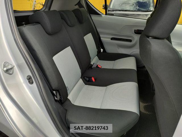 Toyota AQUA 2012-06 356259-9