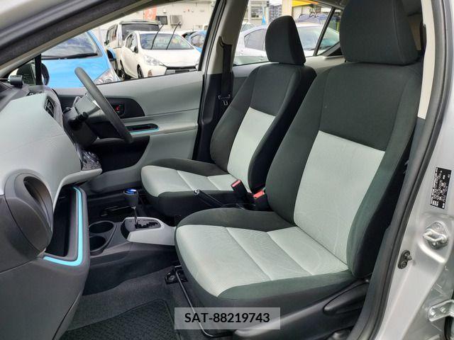 Toyota AQUA 2012-06 356259-12