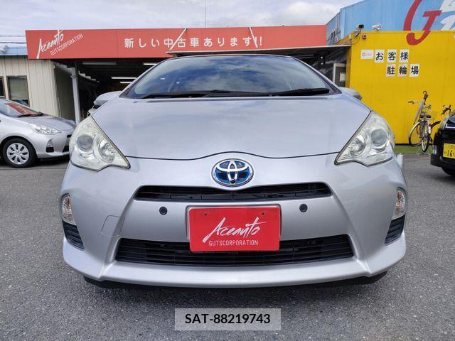 Toyota AQUA 2012-06 356259-15