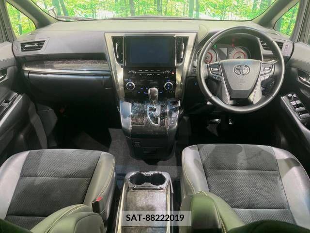 Toyota ALPHARD 2022-04 293743-1