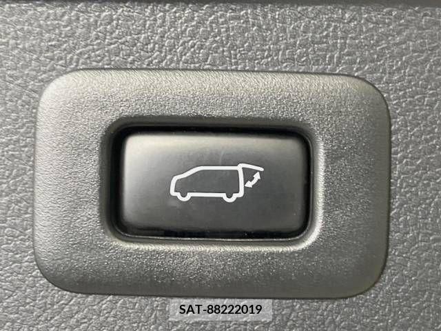 Toyota ALPHARD 2022-04 293743-6