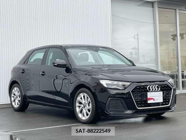 Audi A1 2021-03 318059-3