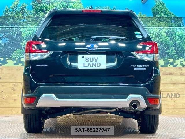 Subaru FORESTER 2019-08 270114-15