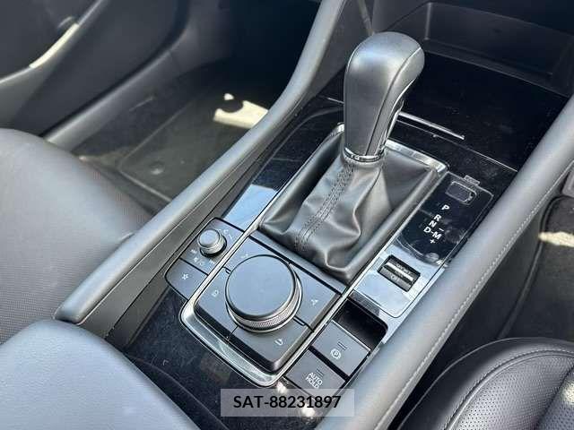 Mazda MAZDA3 2022-12 383692-15