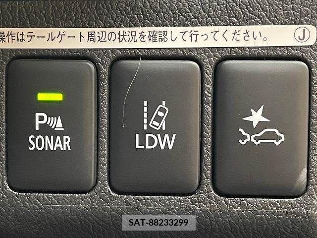 Mitsubishi OUTLANDER PHEV 2019-04 303571-12