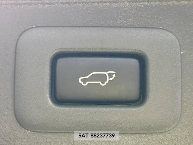 Toyota VELLFIRE 2014-03 217766-7