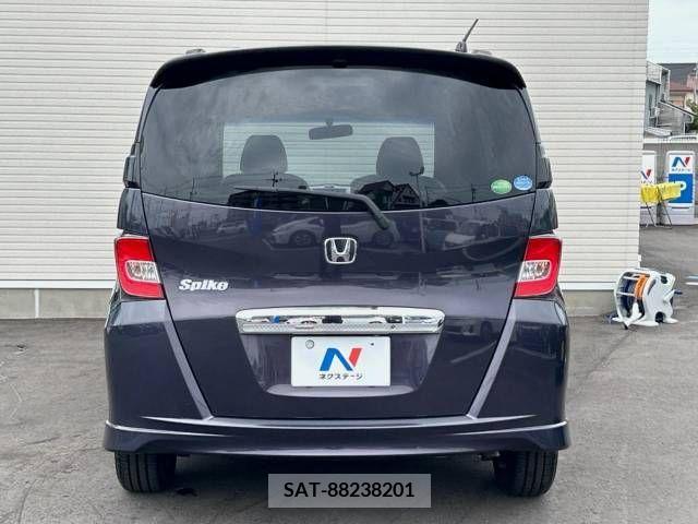 Honda FREED SPIKE 2015-03 302871-15