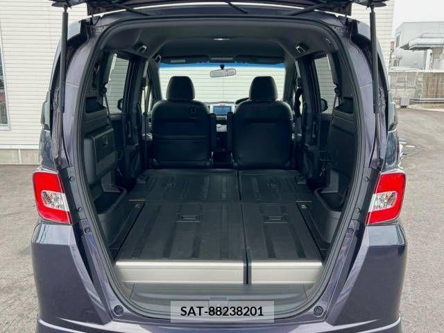 Honda FREED SPIKE 2015-03 302871-13