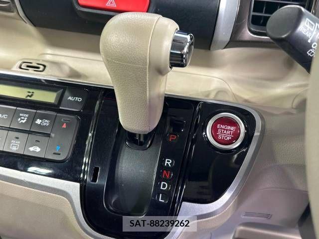 Honda N BOX 2014-04 306547-7
