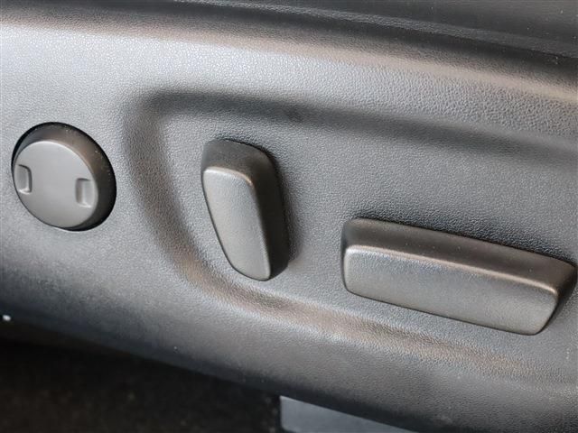 Toyota HARRIER 2019-04 185501-27