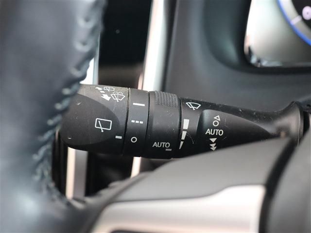 Toyota HARRIER 2019-04 185501-23
