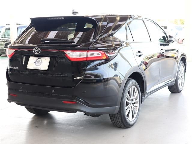 Toyota HARRIER 2019-04 185501-3