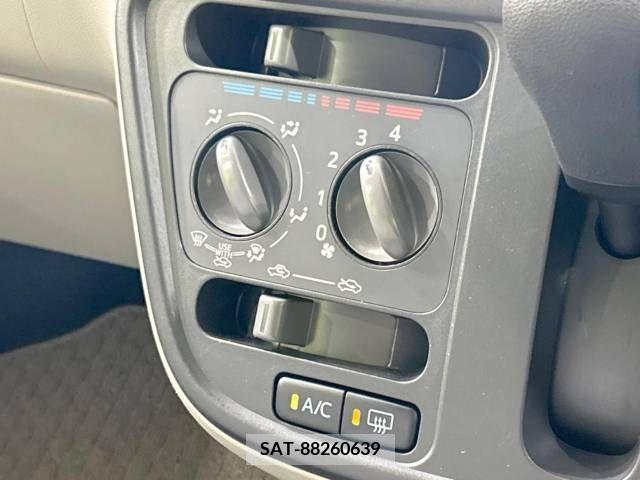 Toyota PASSO 2016-07 310944-2