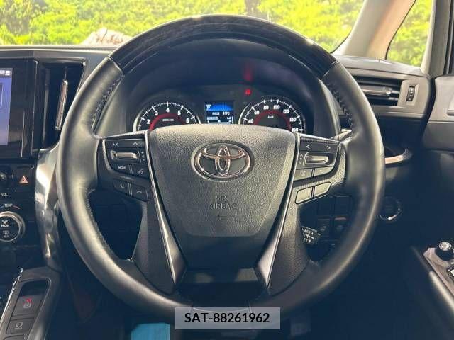 Toyota ALPHARD 2022-10 281611-11