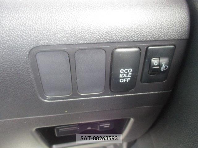 Daihatsu MOVE CONTE 2013-06 384503-13