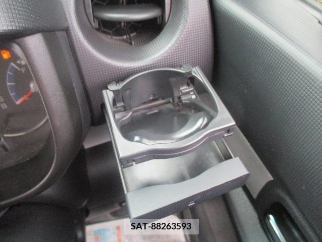Daihatsu MOVE CONTE 2013-06 384503-19