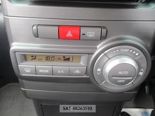 Daihatsu MOVE CONTE 2013-06 384503-6